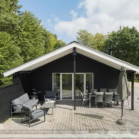In With House A Panoramic View * Roslev